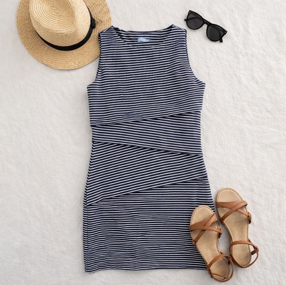 J mclaughlin NICOLA Stretchy Midi blue White Striped Dress. Size Med